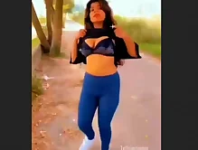 Desi hot tiktoker sexy tits